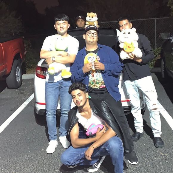 Meet your Posher, Matthew - Picture 1 of 1